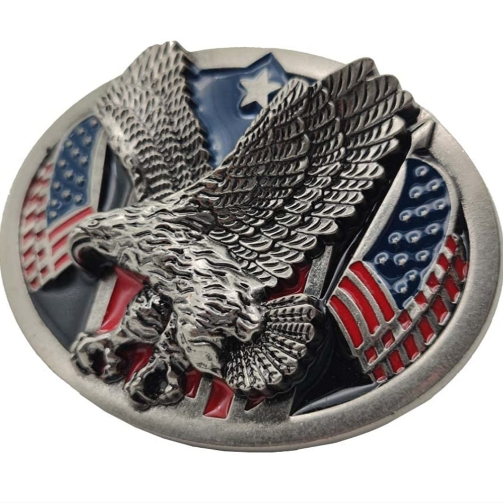 New eagle American flag belt buckle approximately 3.5"